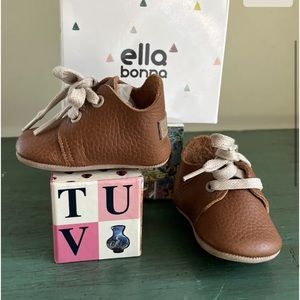 NIB Ella Bonna Baby Boy
Leather Lace Up Shoes Sz 2